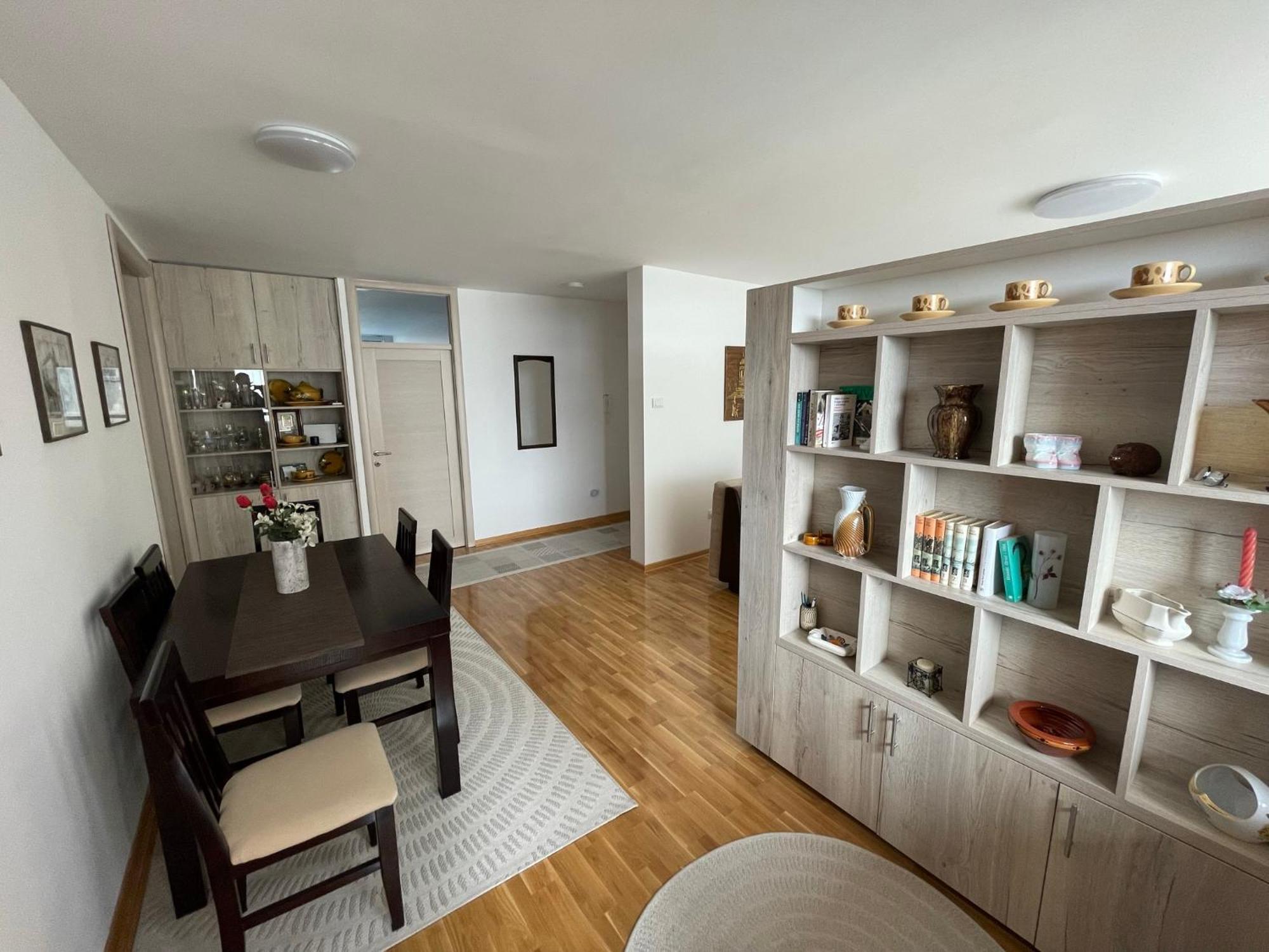New Belgrade Apartment Luaran gambar